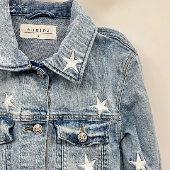 Eunina Star Embroidered Distressed Light Wash Denim Jacket With Frayed Hem - Picture 5 of 7